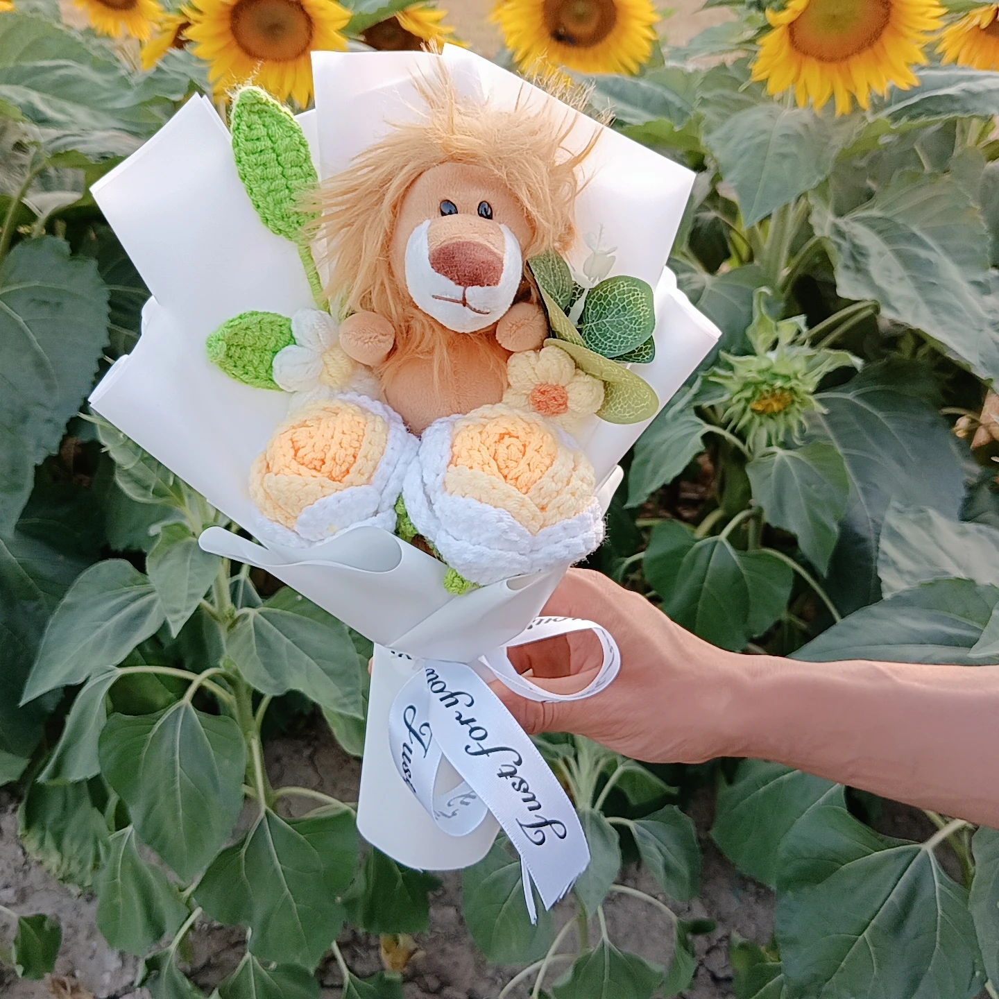 Cute Little Lion Plush Doll Cartoon Stuffed Animals BouquetHandmade Knitting Rose  Valentine's Day Christmas Birthday Holiday Gi