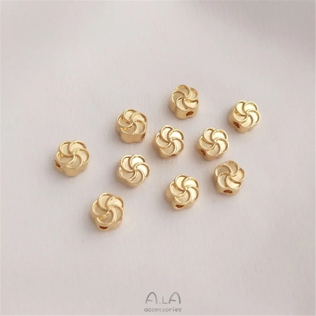 14K Gold Lotus Flow…