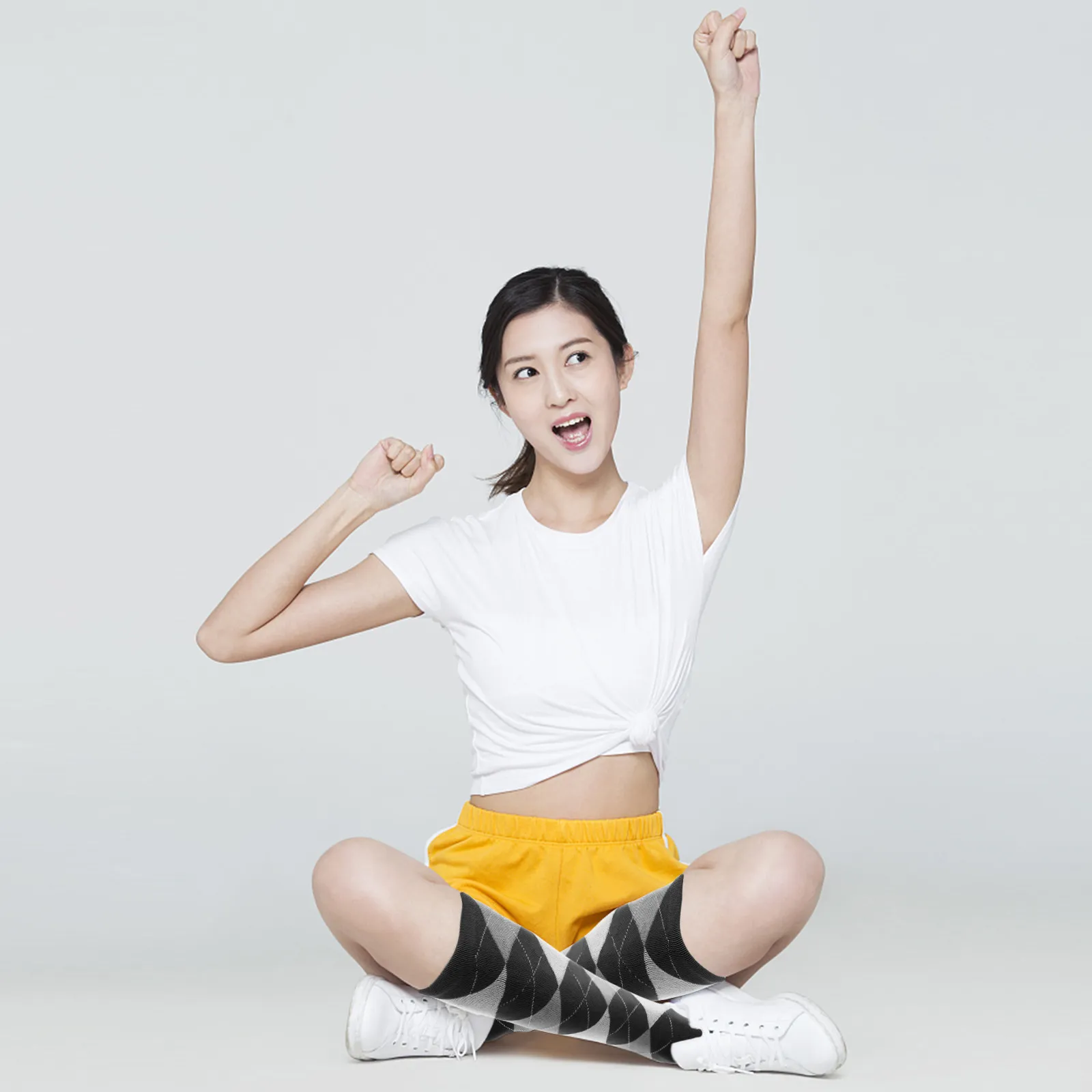 

1Pair Breathable Running Socks Unisex Sport Knee High Socks with Golden Ratio Cut Reinforced Heel for Jogging Cycling