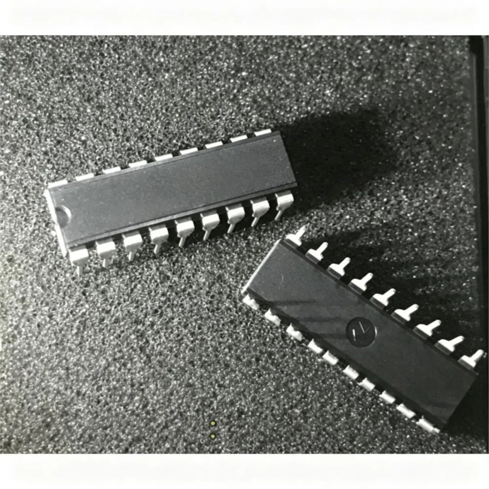 1-50PCS ULN2804A ULN2804 ULN2804APG ISPLSI1016E-80LJ ISPLSI1016E OPA603AU OPA603 603AU LFEC1E-3100C LFEC1E