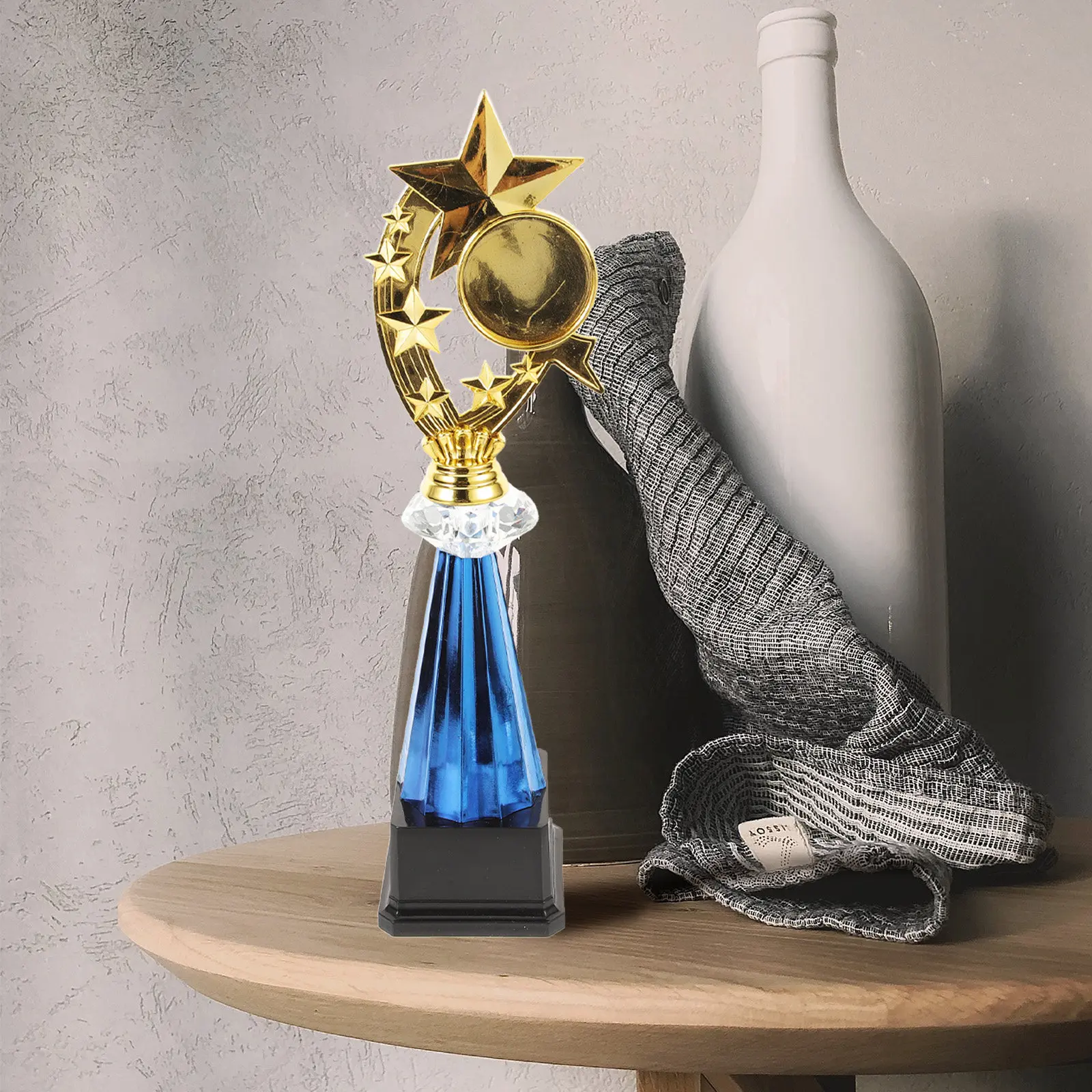 

Pentagram Shaped Plastic Trophy Cup for Kids Gold Finish Smooth Surface No Burr Party Competition Classroom Reward Ceremony
