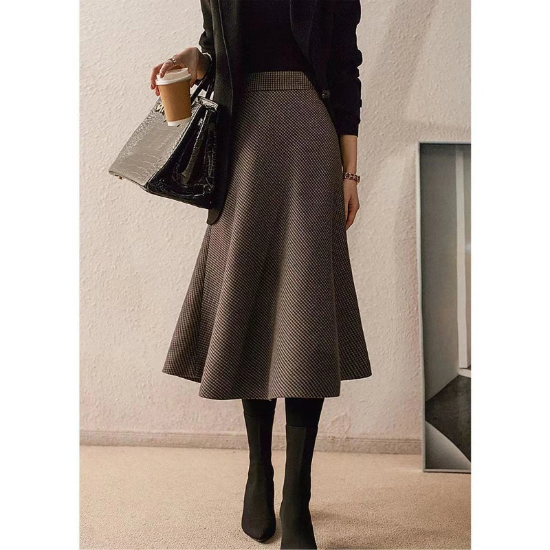 

Autumn Femlae Bodycon Skirt Women Stretchable A-line Mid Calf Slim Pencil s Female Knit Plaid Print G803