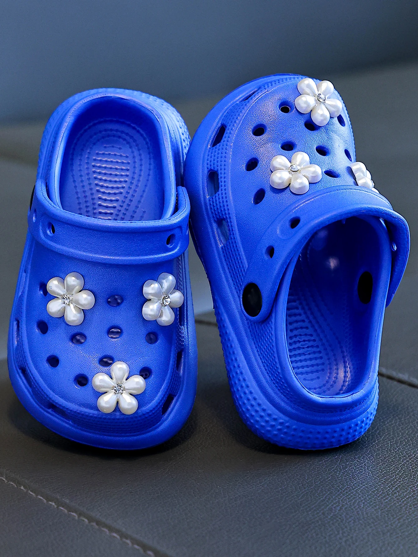 

Summer new home sandals for children and female students, simple, casual, fashionable, comfortable and comfortable