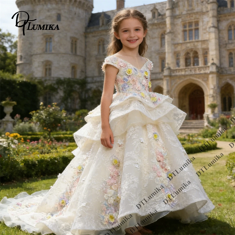 Romantic Kids Bridal Flower Girl Gown Layered Tulle Skirt Handmade Flower Details V-Neck Cream Tiered Dress for Wedding Ceremony