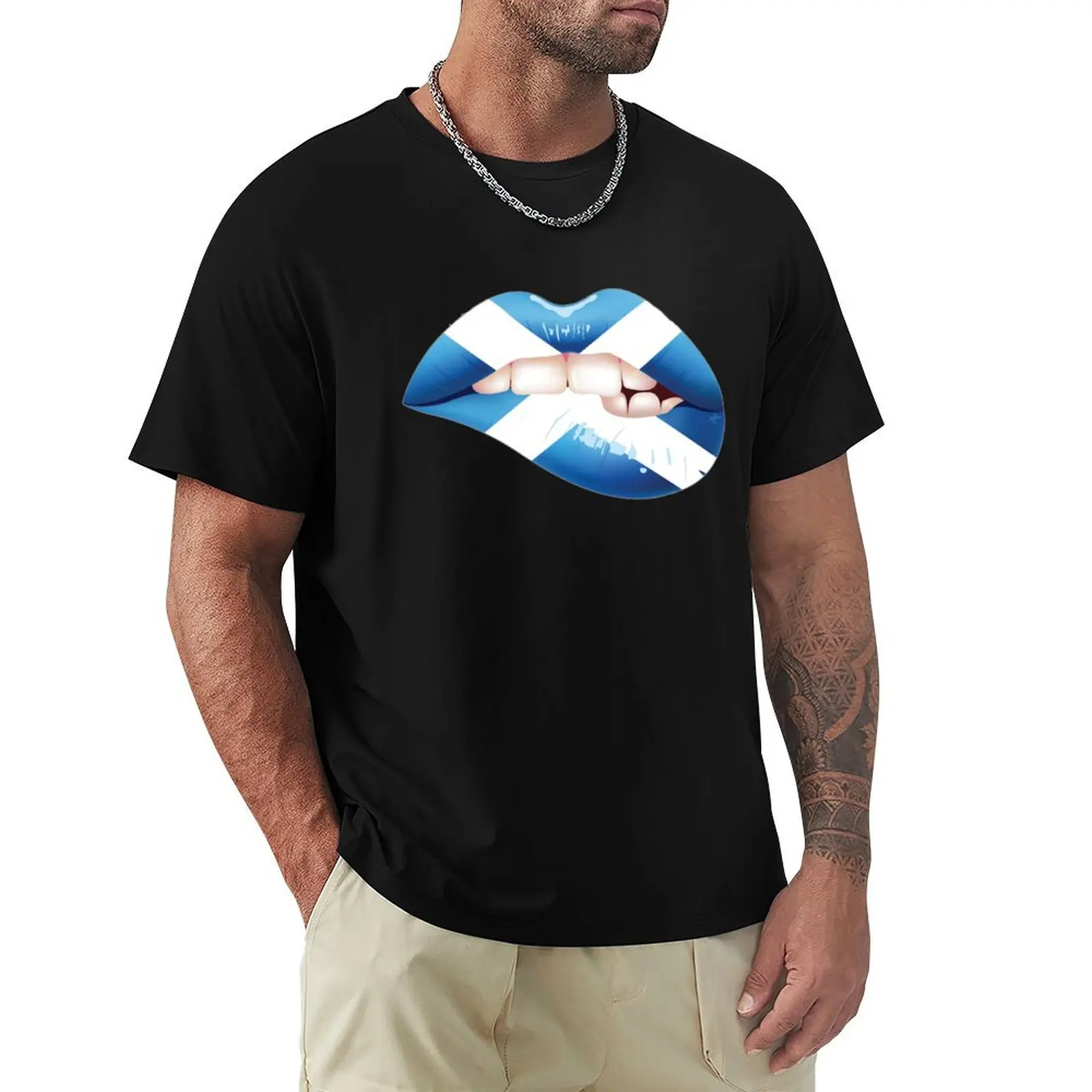 Bite me T-Shirt Simple Graphic Design T-Shirt