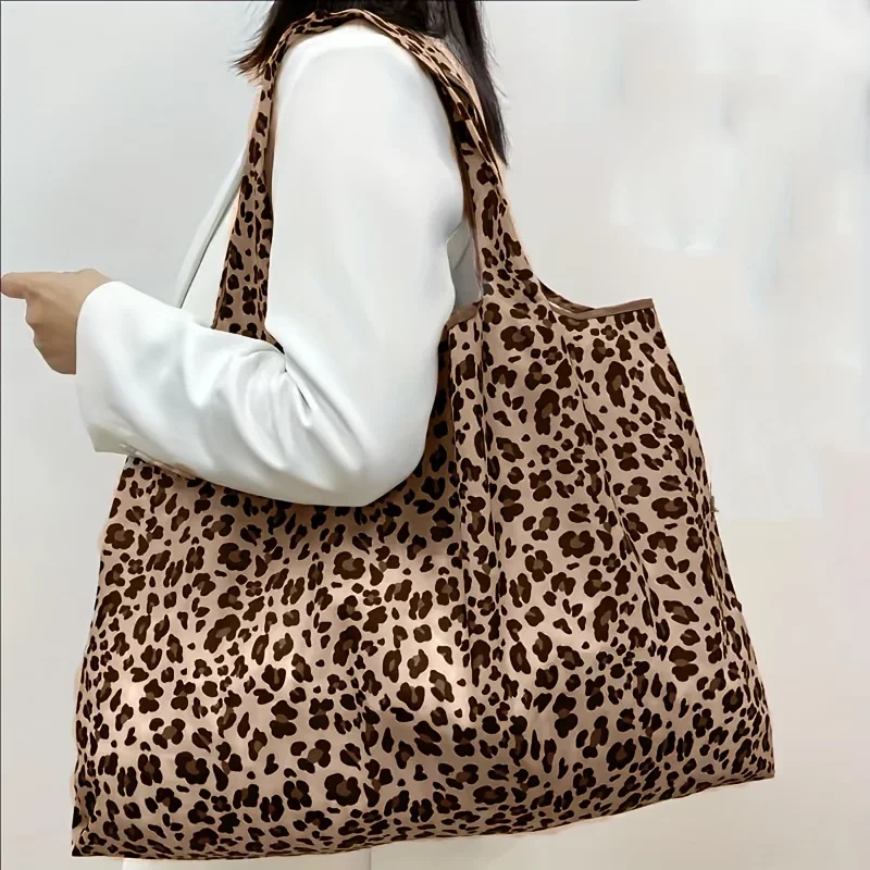1pc Leopard Print Foldable Shopping Bag Large Reusable Tote Bag Polyester Handbag Durable Grocery Bag for Daily Use and Travel - view 4
