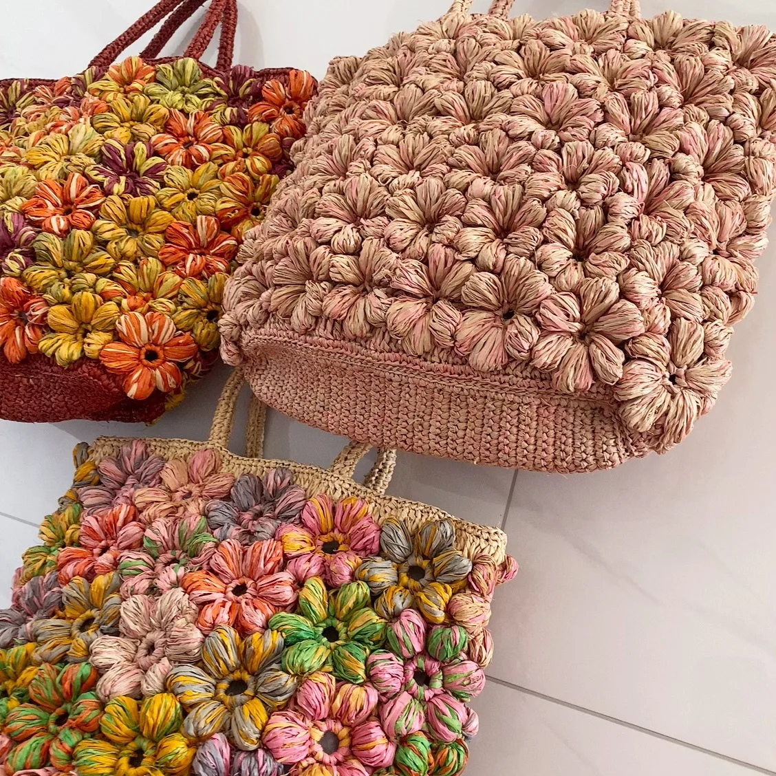Summer Trend Large Capacity Lafite Handmade Flowers Straw Woven Shoulder Bag Knitting Ladies Beach Bag Luxury Designer Handbag