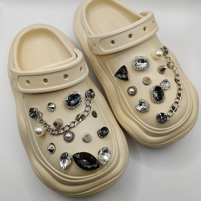 Rhinestone Rivet Pearl Shoe Charm DIY Shoe Decorations Button Accessories for Bogg Bag Slides Sandals Clogs Kids Gifts