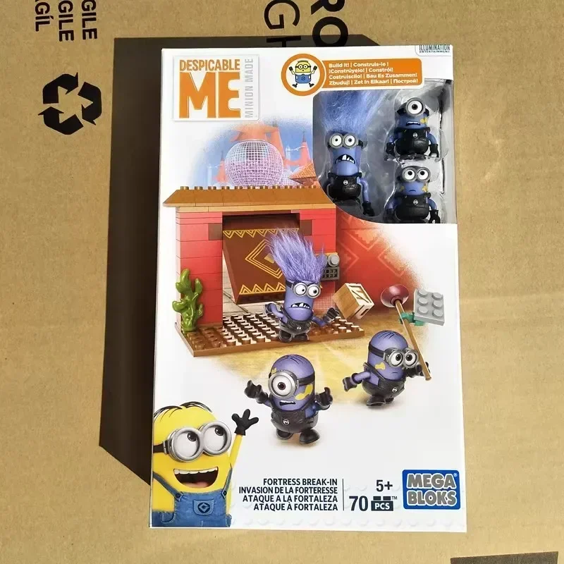 Despicable Me Minions Series Anime Figure Mini Cute Collectible Model Pendant Desktop Model Toys Room Ornament Birthday Gift