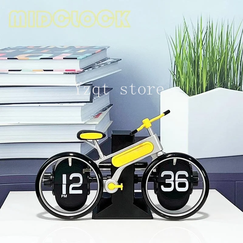 Creative bicycle page turning clock Home desktop personalized bicycle shape page turning clock Cycling bicycle decorative