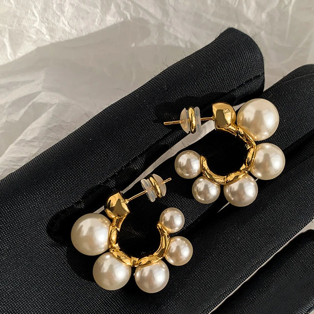 Europe America Brand Pearl Flower Earrings Women High Quality Designer Jewelry Runway