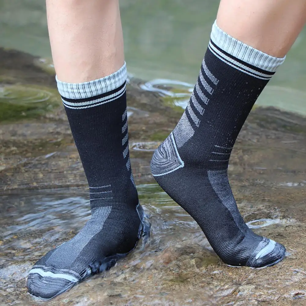 Calcetines cálidos impermeables para exteriores a prueba de viento para hombres y mujeres, calcetines cálidos de invierno de tubo medio para mantener el calor, montar, esquiar, senderismo, vadear, calcetines para acampar