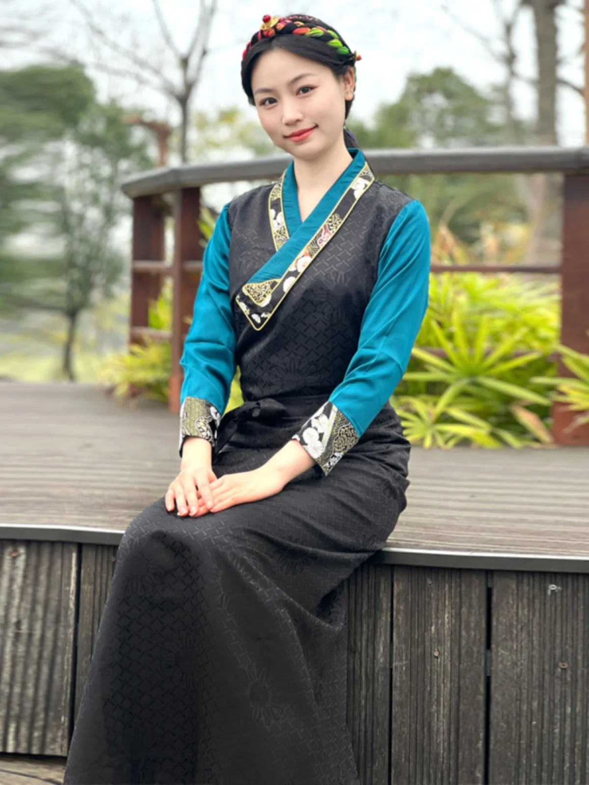 

Новый женский тибетский костюм Кангба, тибетский халат, цветная тибетская одежда, этническая юбка-горшок, кружевная бола, тибетская одежда