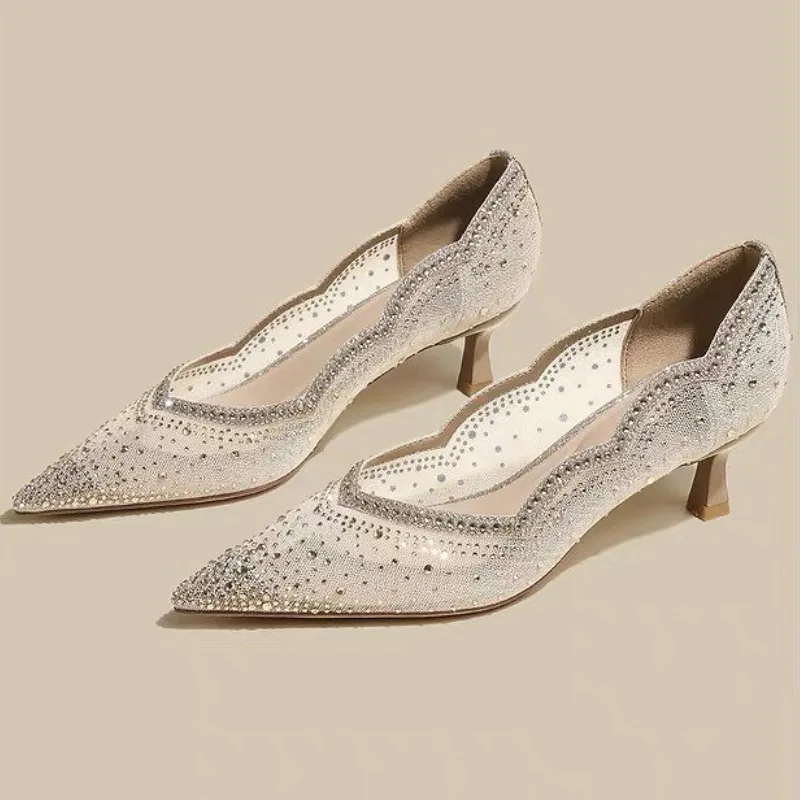 الفاخرة شبكة مرصعة بأحجار الراين مثير عالية الكعب للنساء تنفس تصميم الأزياء صندل أنيق أشار تو مضخة مأدبة أحذية الزفاف