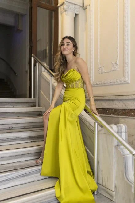 

Арабские ночные милые платья без бретелек по индивидуальному заказу, роскошные простые атласные вечерние платья для выпускного вечера فستان سهره نسائي