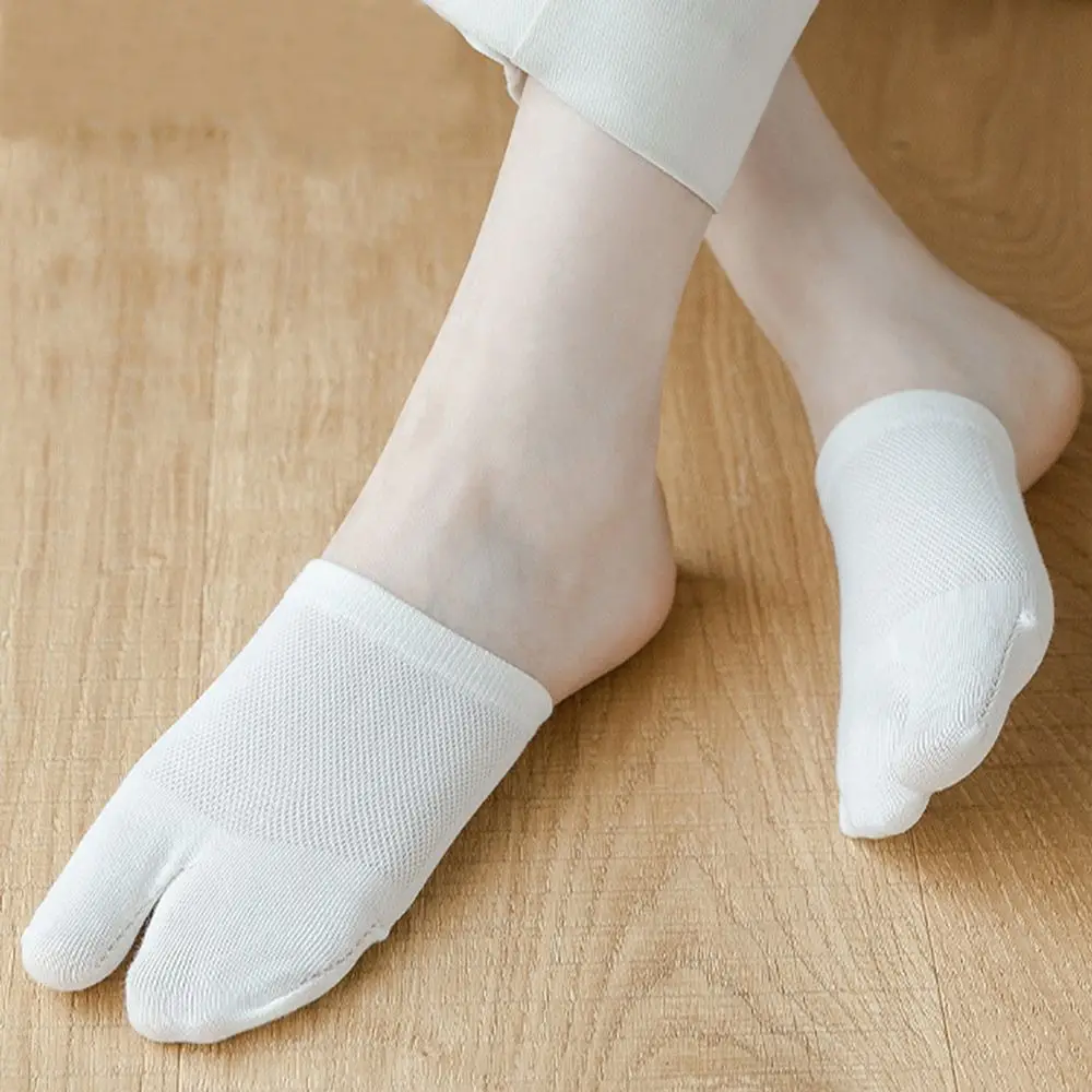 Einfache Mesh Zuckerwatte Farbe Vorfuß Socken atmungsaktive halbe Handfläche Socken zwei Zehen socken Split Toe Socken Frauen Strumpfwaren