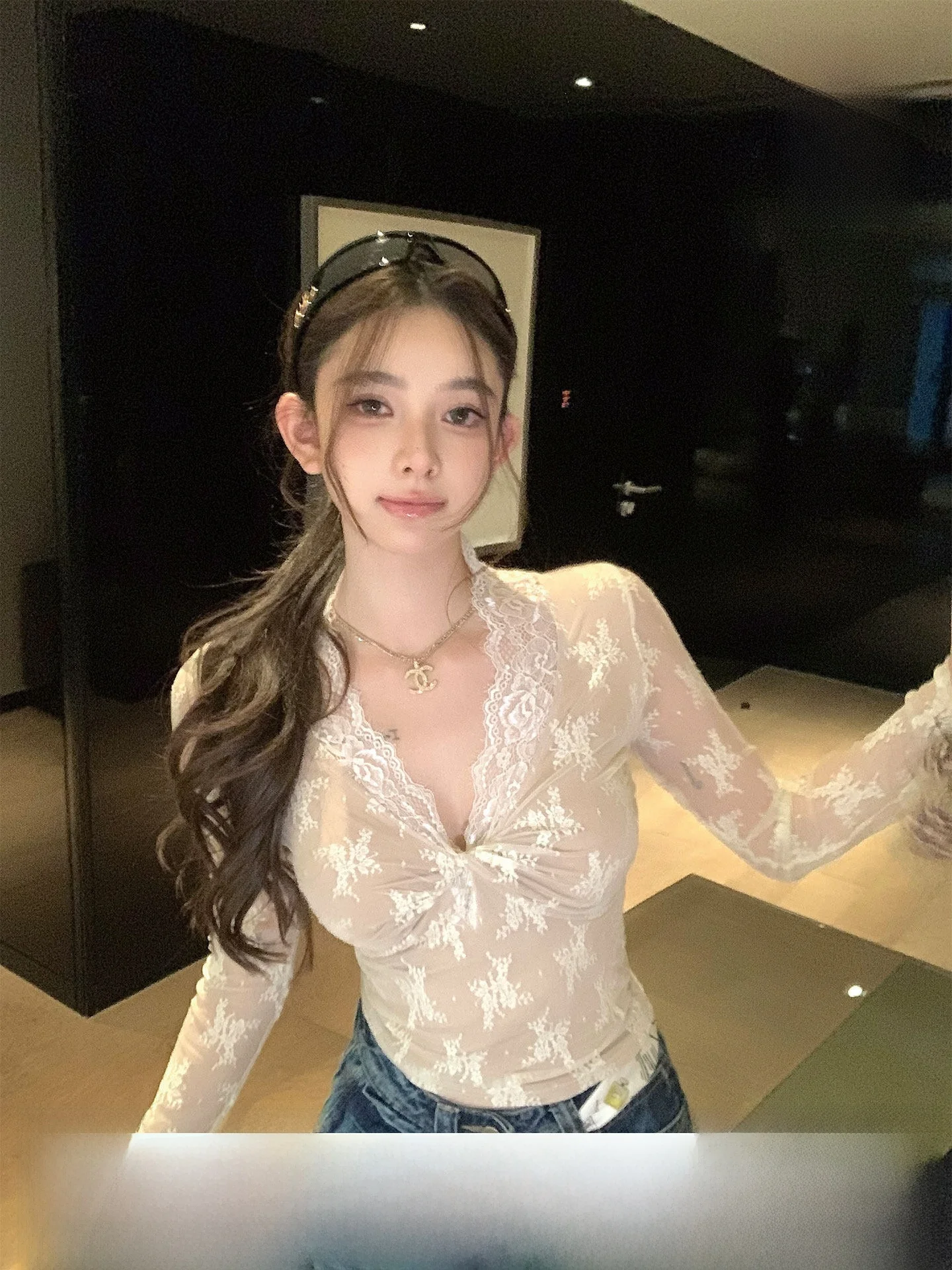 

Женская облегающая кружевная базовая футболка с V-образным вырезом, топ для повседневной носки, с длинным рукавом, с цветочным узором, в стиле Pure Desire