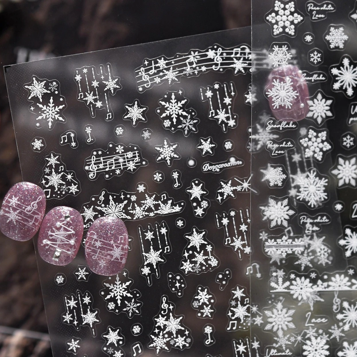 สติ๊กเกอร์ติดเล็บลายเกล็ดหิมะสีขาว ดาว โน้ตดนตรี ต้นคริสต์มาส พวงหรีด โบว์ ลูกบอลคริสตัล ตุ๊กตาหิมะ ซานตาคลอส สำหรับตกแต่งเล็บช่วงฤดูหนาว