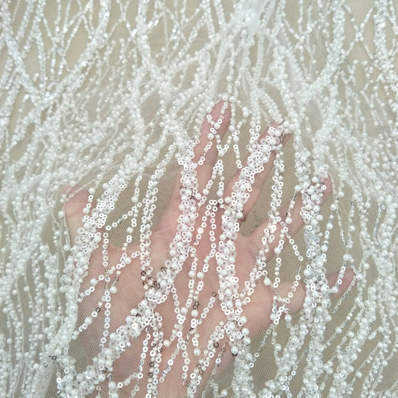 2024  ivory newest design wedding gown dress lace fabric bridal with beads 130cm width wedding dress lace sell by yard