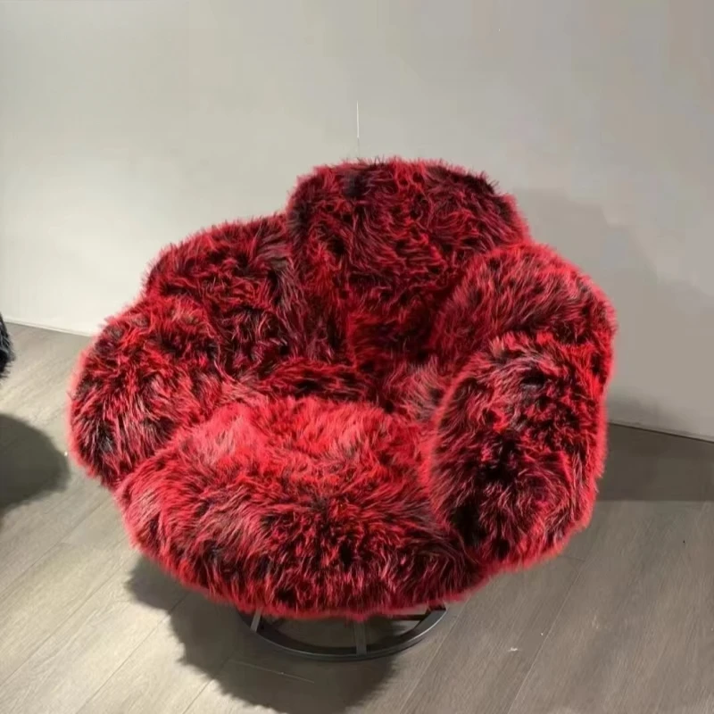 Minimalist Bear's Paw Heart-shaped Unique Puff Living Room Sofa Chair Velvet Microfiber Metal Leg Hotel Office Villa