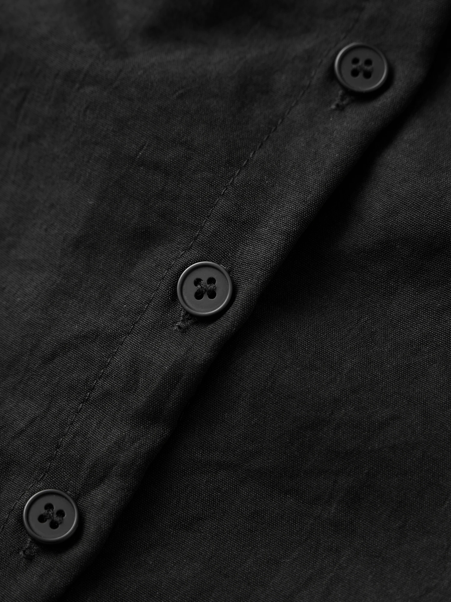 Top a canotta da donna con bordi in pizzo Camicetta elegante senza maniche in tinta unita con dettaglio bottoni e orlo fluido per la moda estiva