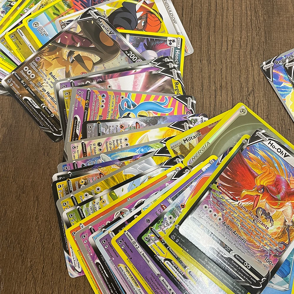 40 pezzi TAKARA TOMY Pokemon Carte Gioco Giocattoli Pokemons Pikachu Gioco Anime Carte per bambini
