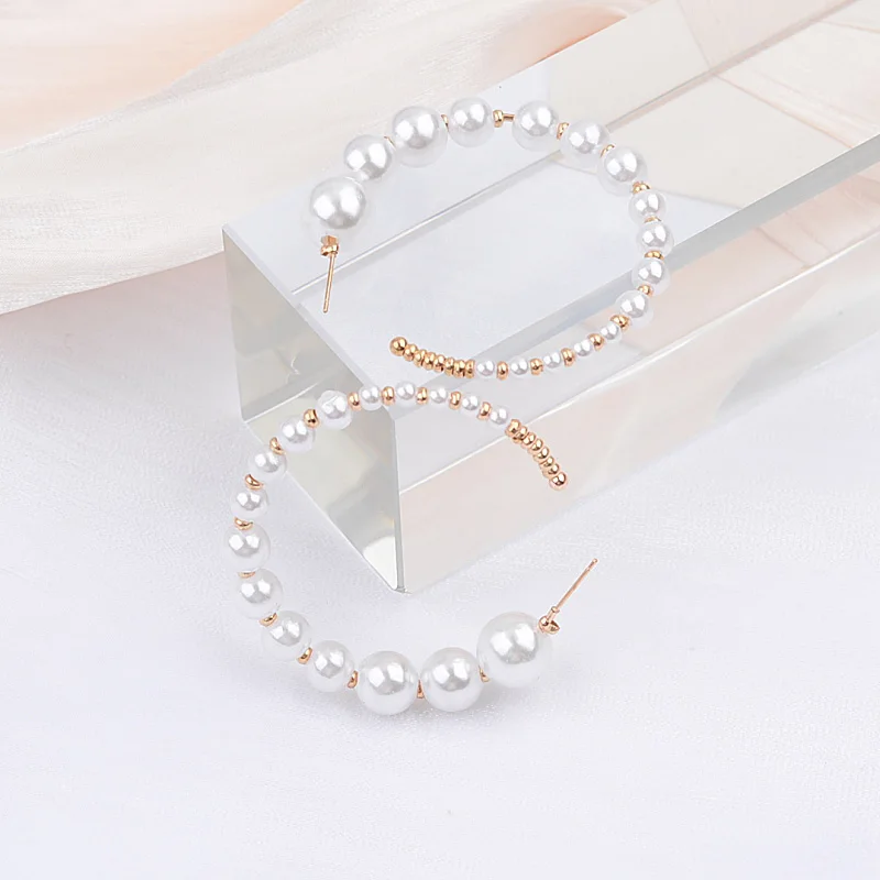 New Pearl Beads Dangle Earrings for Women Irregular C-shaped Metal Drop Earrings Exaggerated Oversize Female Party Ear Jewelry