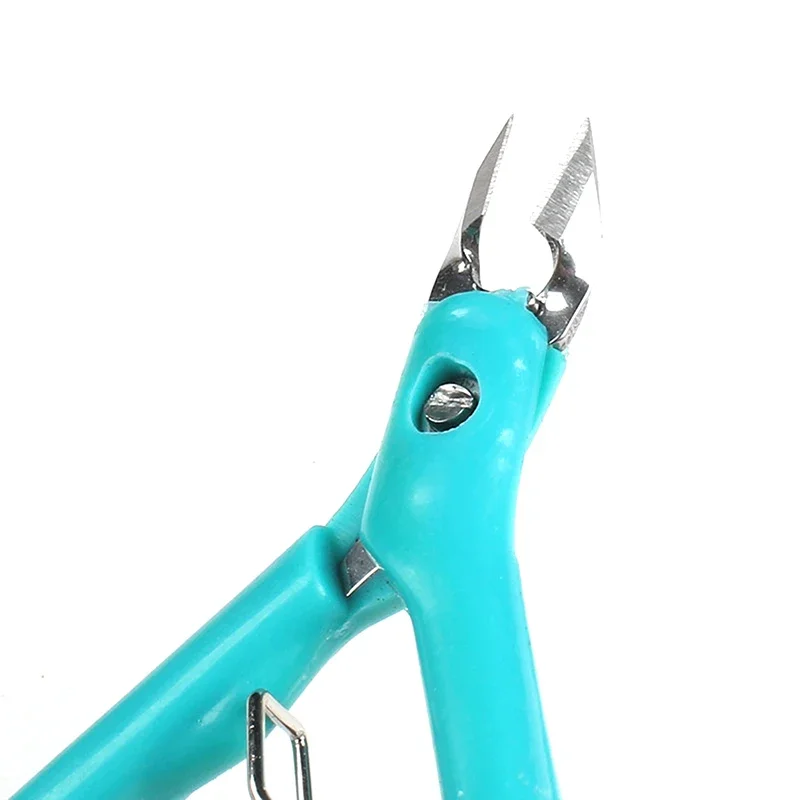 Ingegroeide teennagel Nipper Clipper Cuticle Edge Cutter voor manicure en pedicure - Dode Skin Remover Tool (kleur willekeurig)