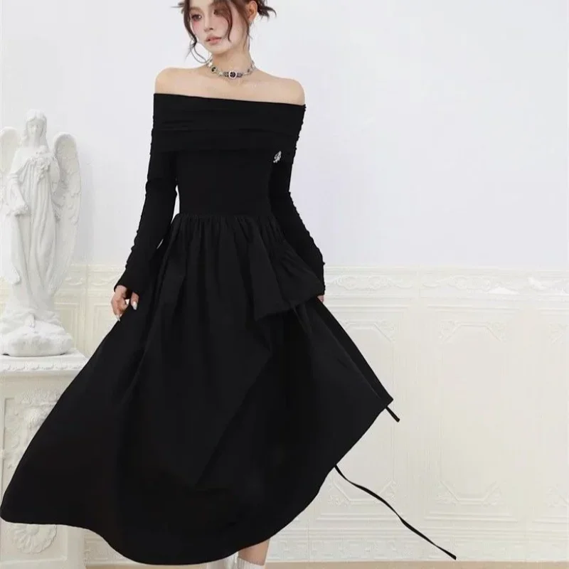 2024 New High-end Autumn Niche Design Sense One-word Shoulder French Hepburn Style Waist Thin Long Dress Dress Women