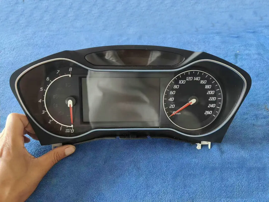 Van toepassing op Mondeo MK4 2008-2012 dashboard snelheidsmeter kilometerteller watertemperatuur- en bandenspanningsmeter