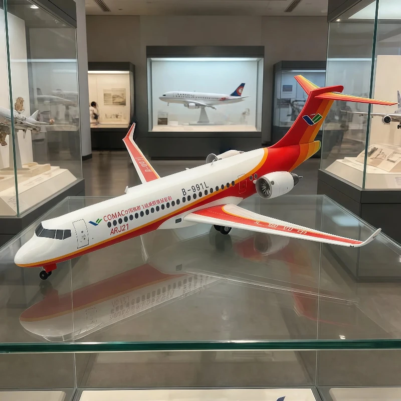 

Модель самолета COMAC 1:100 ARJ21 из сплава, имитирующая пассажирский самолет, коллекционная демонстрационная игрушка для авиационных энтузиастов, взрослых и детей