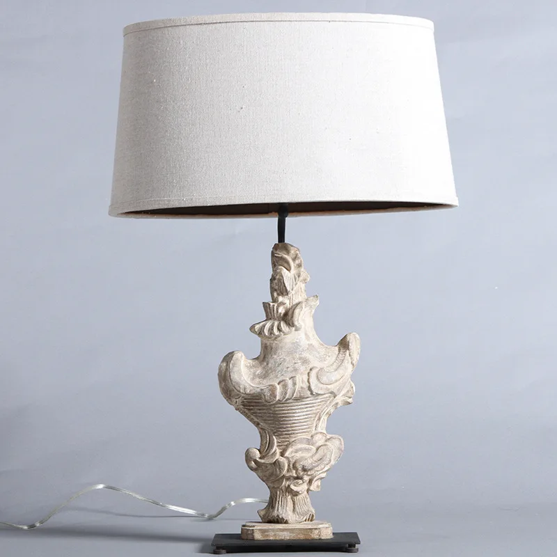 Manufacturer wholesale, hotel clubhouse desk lamp, environmentally friendly resin desk lamp, American retro desk lamp