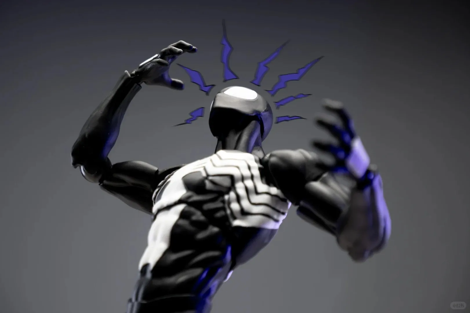 متوفر في المخزون CT Toys MessToys العنكبوت الشكل سيمبيوت السم الأسود العنكبوت فوضى اللعب سبايدرمان عمل أرقام أنيمي تمثال لعبة مجسمة #2