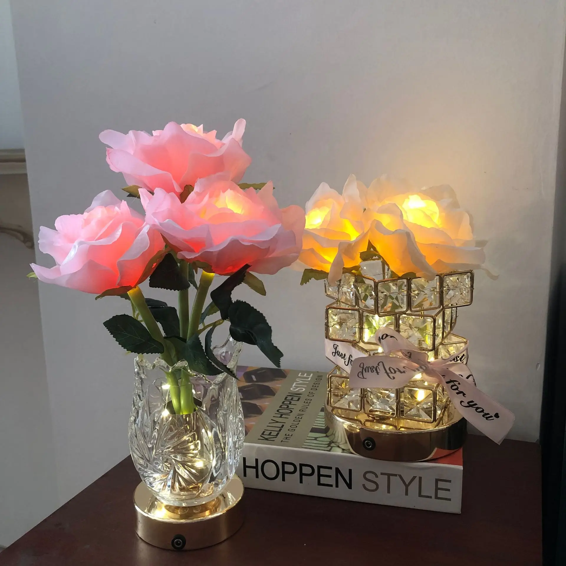 

Source Factory LED Rose Night Light Decorative Desk Lamp Ambient Light Birthday Gift Ornament