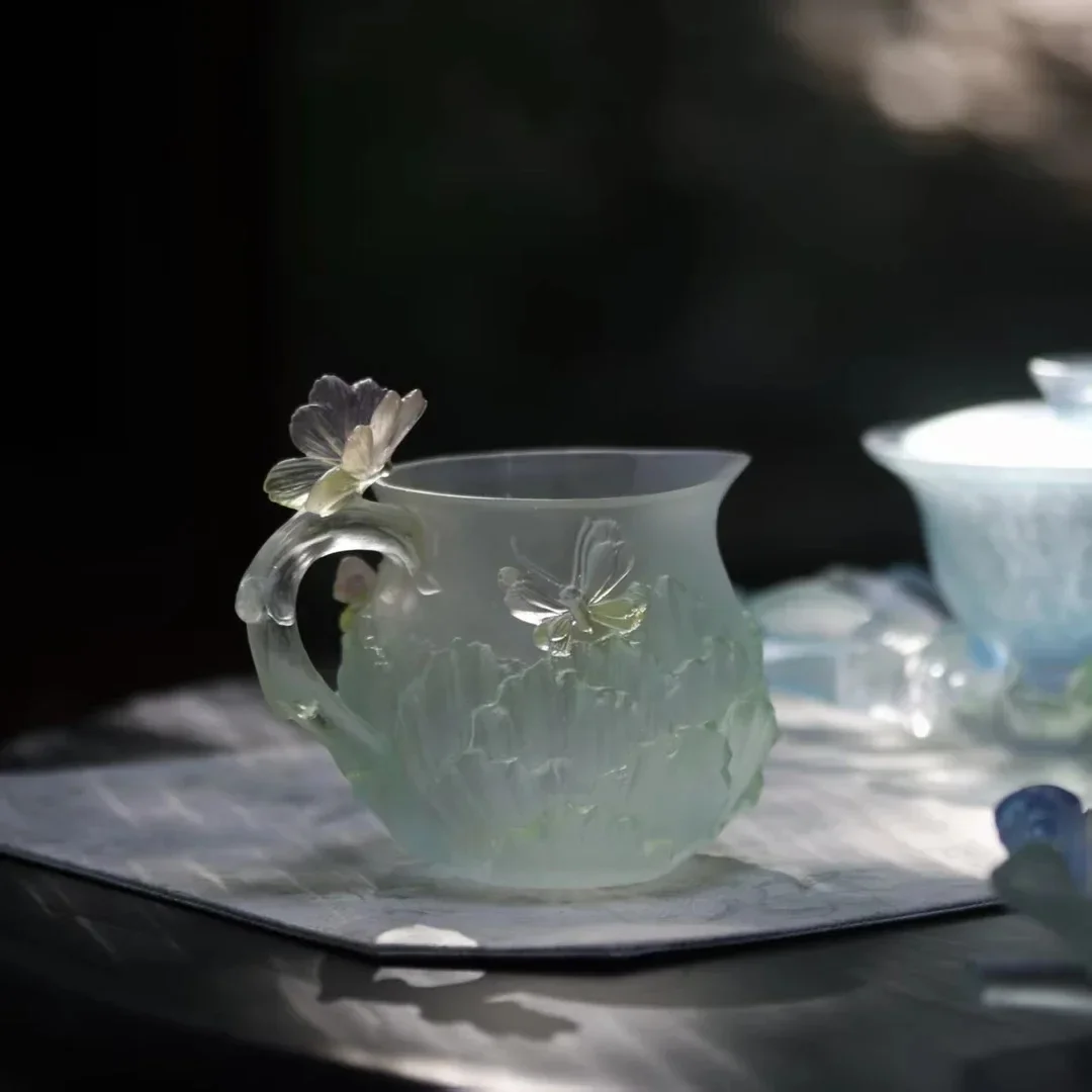 Limited Offer Ancient Style Glass Ice Gradient Butterfly Tea Room Cup, High-end Glass Tea Cup