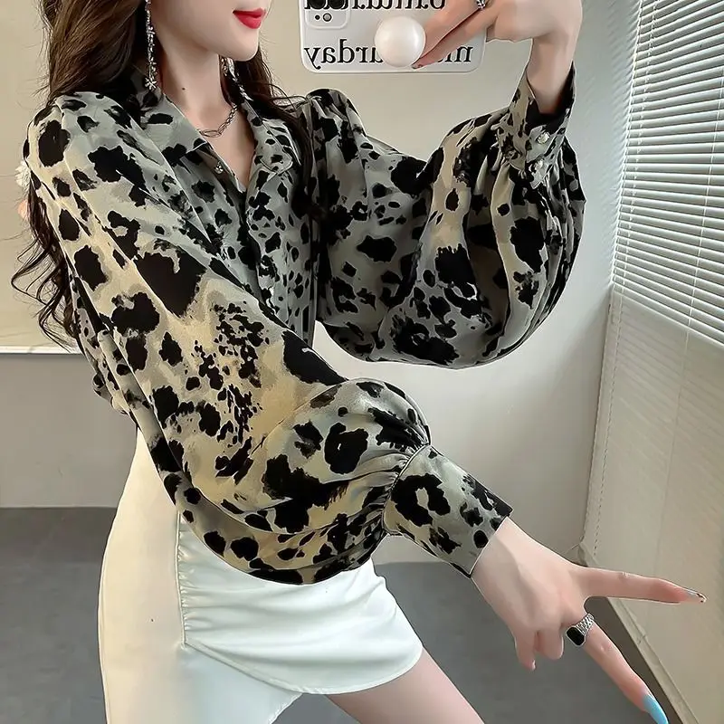 Leopard Print Shirt Women\'s Long Sleeved Top Fashionable and Stylish Shirt Women\'s Printed Lantern Sleeve Chiffon Shirt