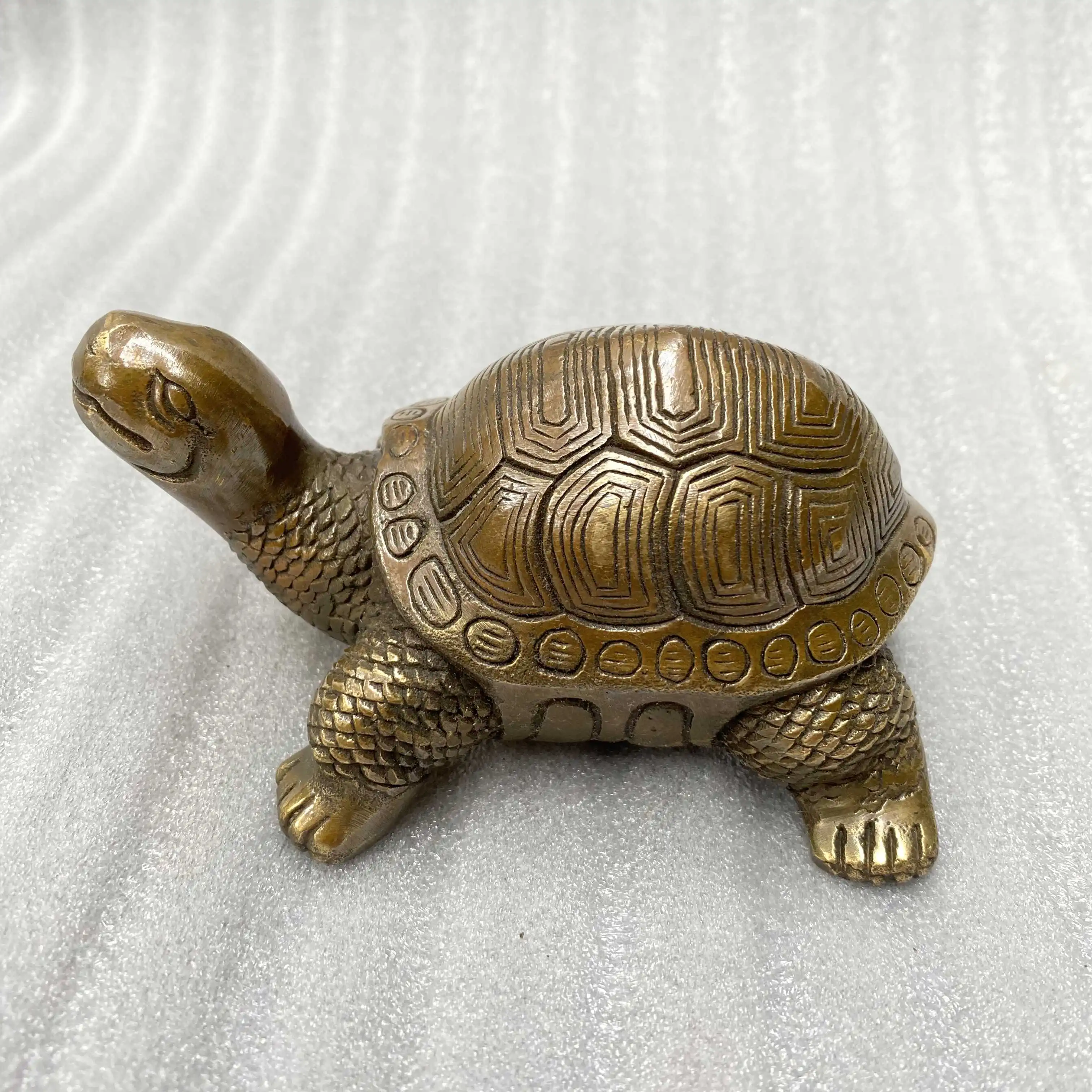 

Antique Distressed Pure Brass Turtle, Superb Workmanship Pulp, Moisturizing Collection of Home Furnishings