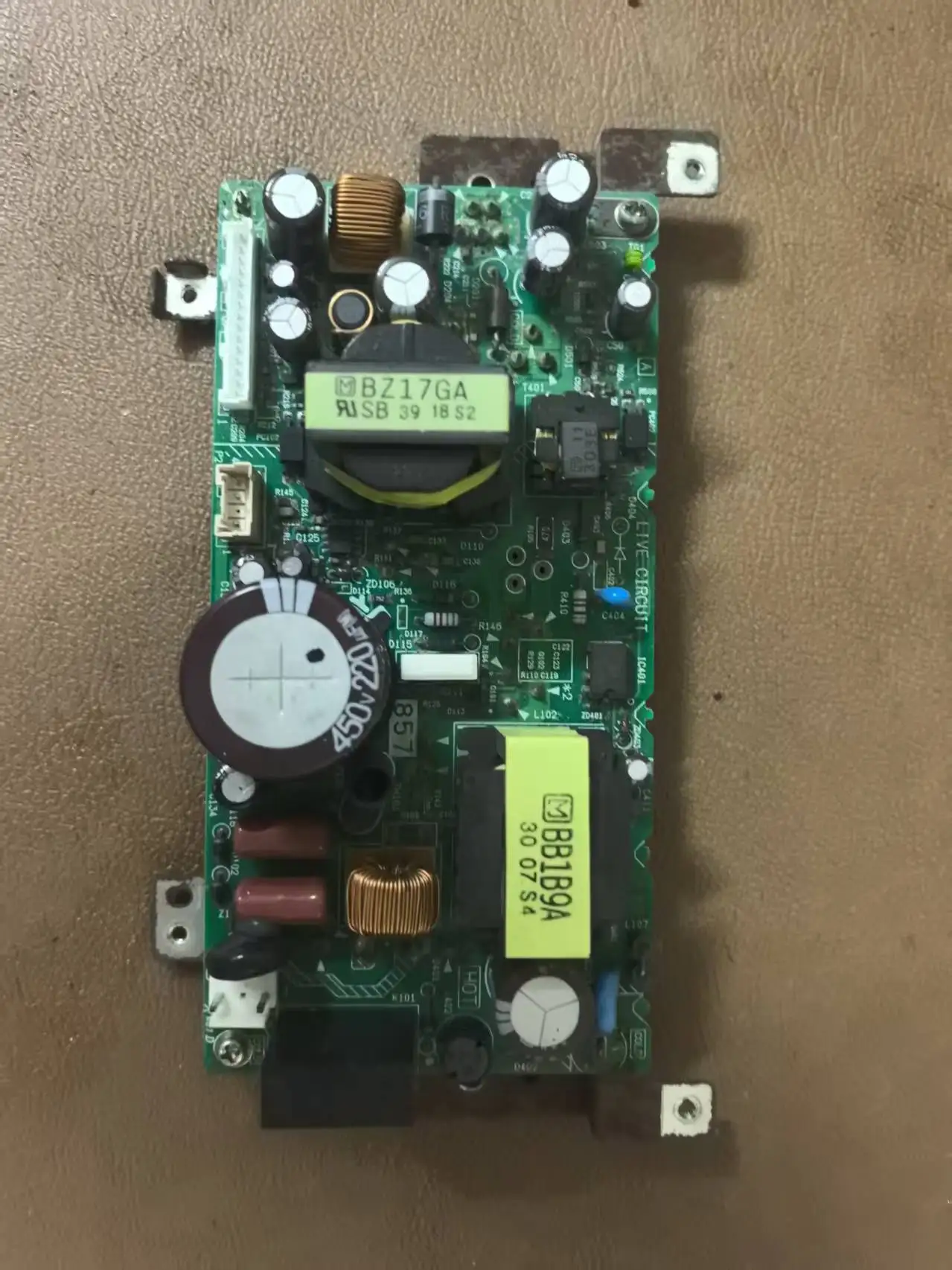 

Сменный блок питания 220 Вт BB1B9A для проекторов Panasonic PT-AE8000U, PT-AE8000, PT-AE8000EZ, PT-AT6000E, PT-AT6000