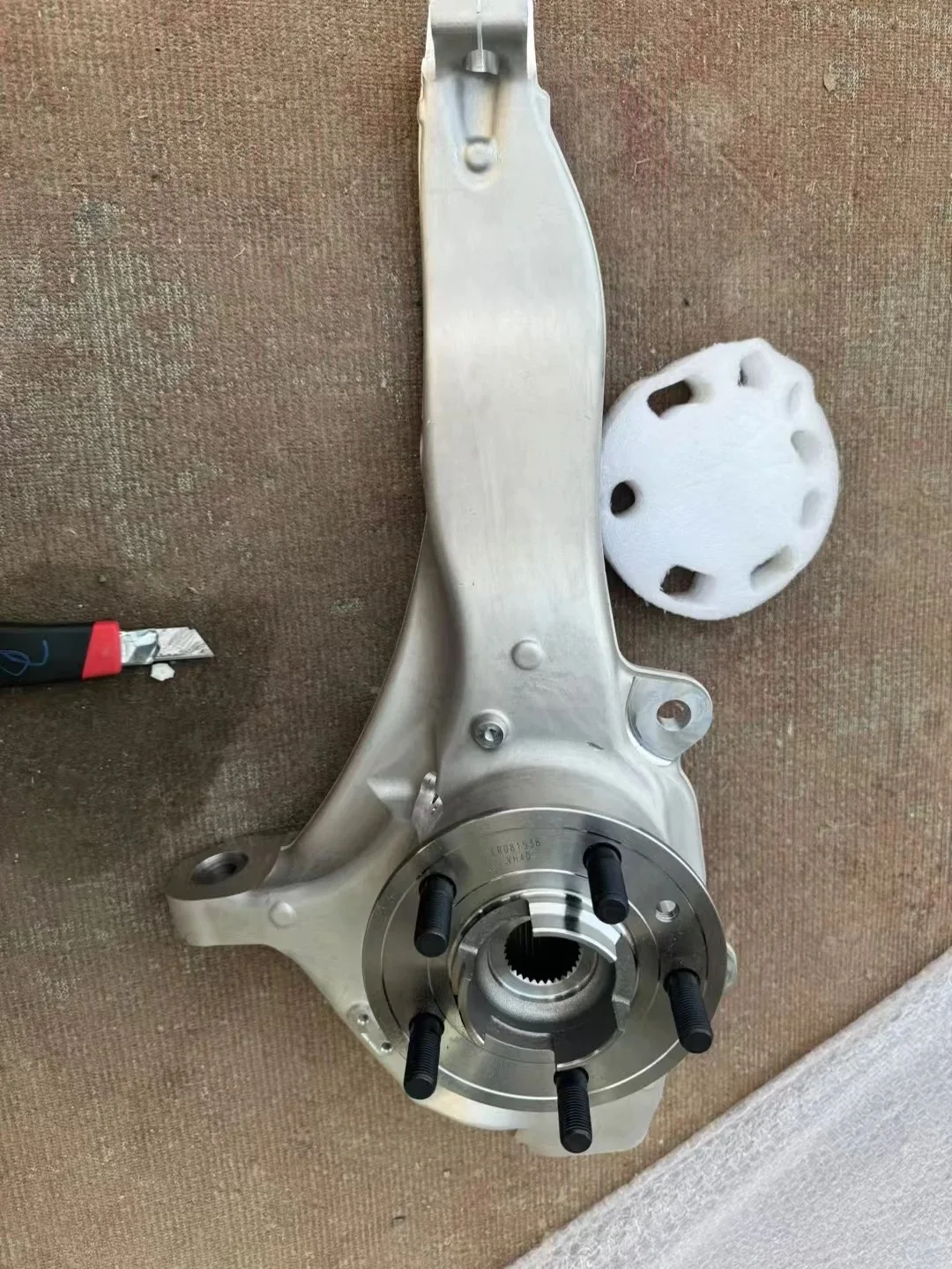 Cuscinetti clacson anteriori e teste a sfera di nuova condizione premium per Land Rover