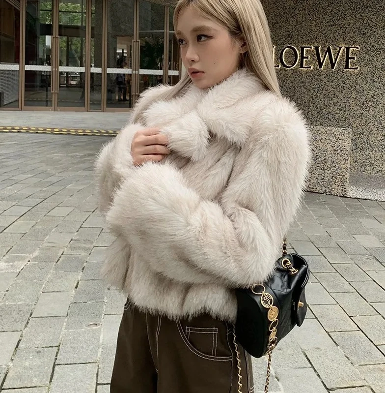 

Luxury Brand Autumn Winter Fur Coat Women Short Lazy Wind Fox Fur Jacket Cropped Fluffy