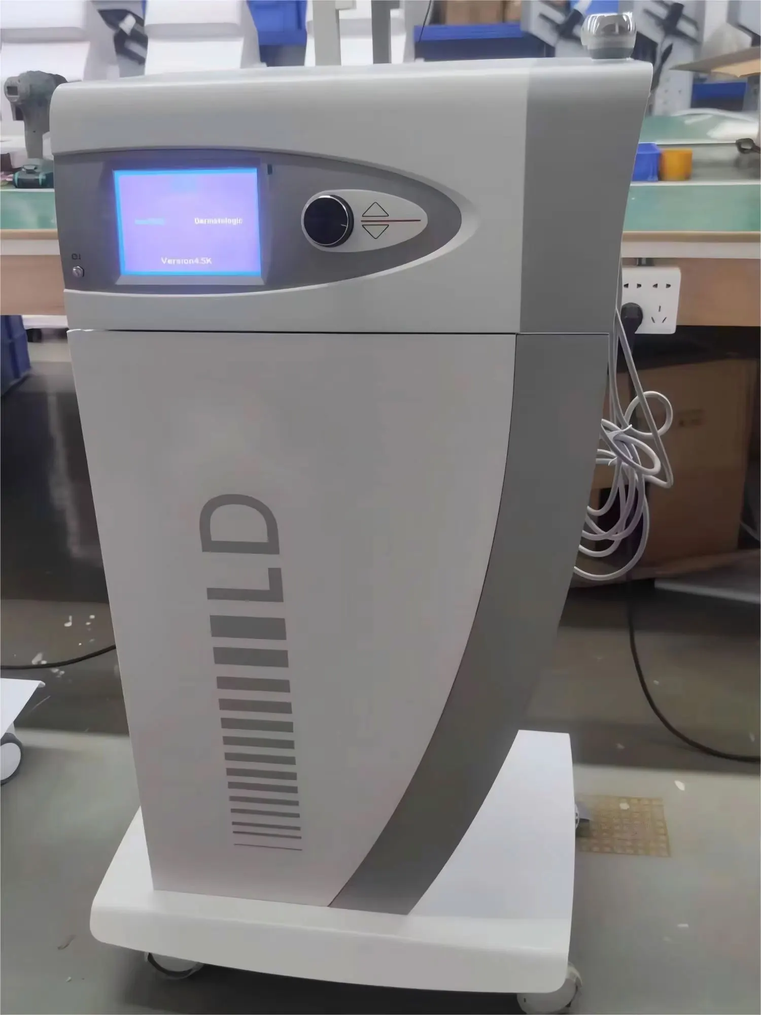 Water Droplet Lifting Device Tightens and Nourishes the Skin with Local Dynamic Micro Massage, High-Frequency Soothing Meridians