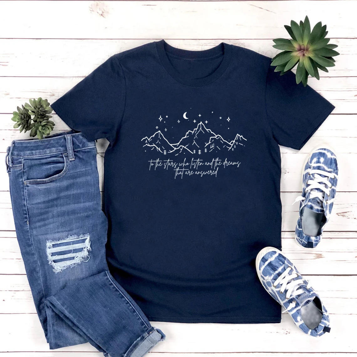 To The Stars Who Listen and The Dreams That Are Answer Velaris T Shirt A Court of Thorns and Roses Graphic T Shirts SJM Merch