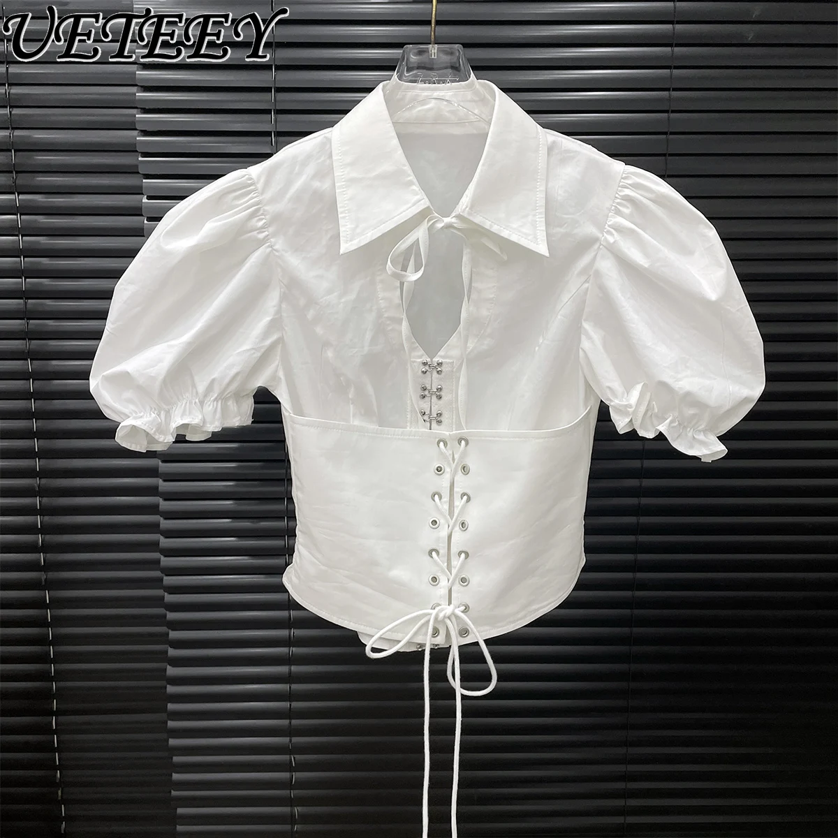 

Summer New Waist Strap Bubble Short-sleeved Shirt Temperament Women's Niche Fashion Short Hook Design Lace-up Slim-fit Top