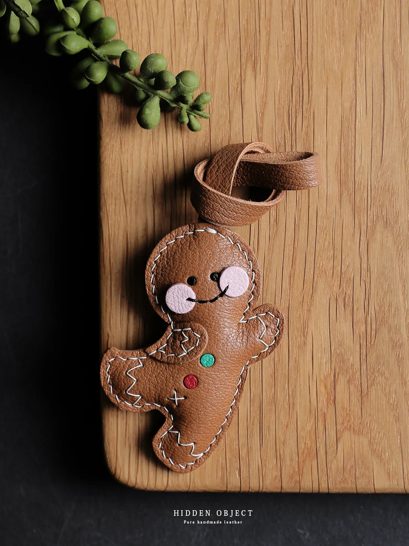 Handmade leather Bag charm Gingerbread Man Leather Pendant Handmade Christmas Gift Keychain Leather Pendant Birthday gift