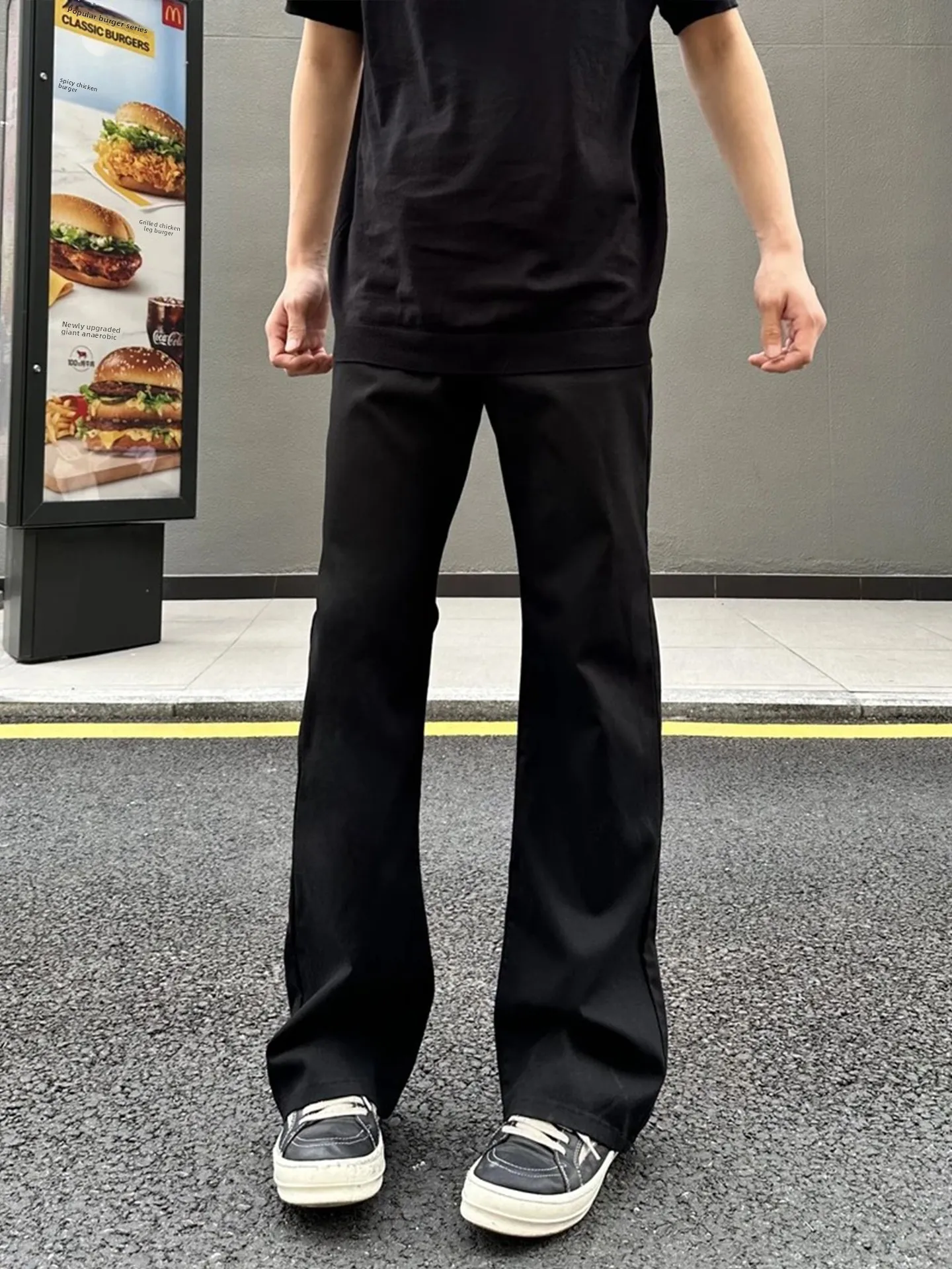 

Ultra-Lightweight Black American Style Men's Jeans Summer Straight Leg Slimming Long Trousers High Street Fashion Jeans