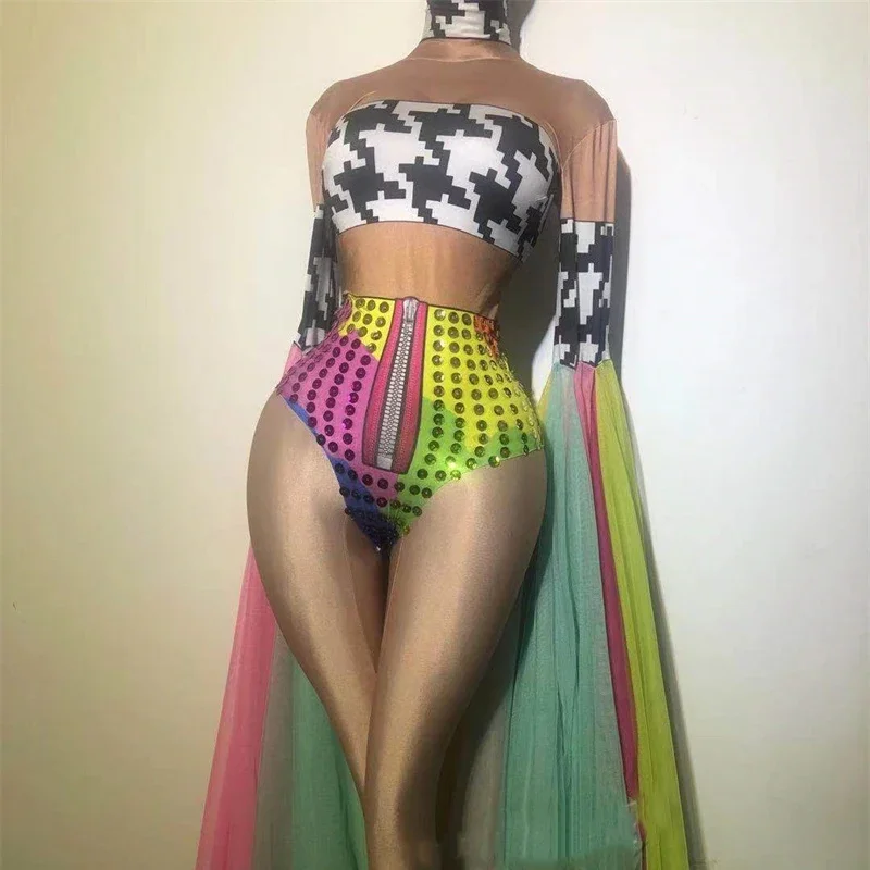 

Боди со стразами, эластичная сетка, короткий комбинезон с ручными рукавами и высокой вилкой, женский сценический костюм для ночного клуба, бара Gogo XS2719