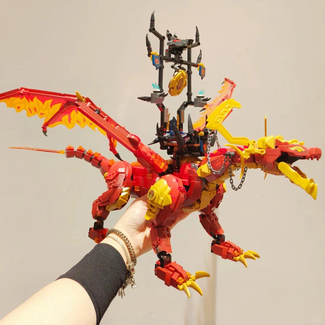 Phantom ninja serisi Güçlü kaynak ejderha 1342 adet Montaj oyuncak yapı taşı modeli Bir çocuğun doğum günü Noel hediyesi