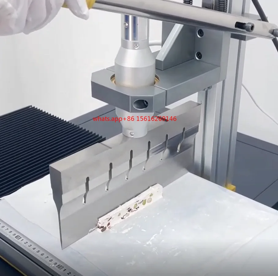 

New Design Ultrasonic Food Cutting System with Wave Generator and 305mm Food Grade Blade Cutter
