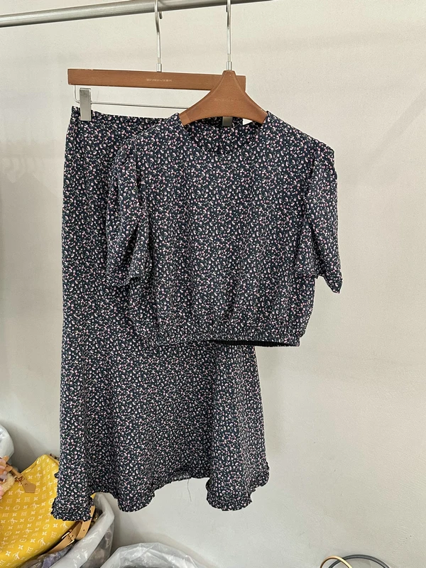 

Purple Floral Print Bubble Sleeve Shirt And Half Skirt Women's Fashion Set Summer New Arrival Breathable Short Sleeve Top