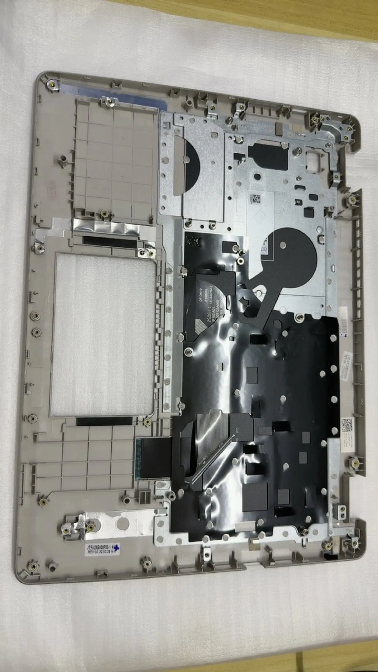 For New Original/DELL Dell Achievement Vostro14 3400 V3400 3401 3405C Case with Keyboard